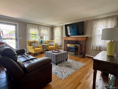Welcome to this beautifully maintained and thoughtfully updated - photo 5
