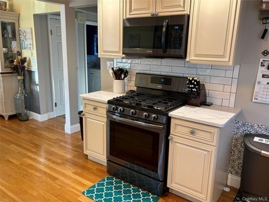 Welcome to this beautifully maintained and thoughtfully updated - photo 9