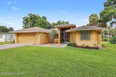 Welcome to this beautifully maintained 4-bdrm, 3-bath home - photo 25