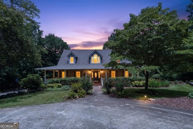 Experience the serenity of mountain living with stunning - photo 1
