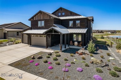Expansive modern farmhouse on the park at White Horse Ranch - photo 1