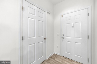 Stunning top-floor 2BR condo with elevator access and serene - photo 7
