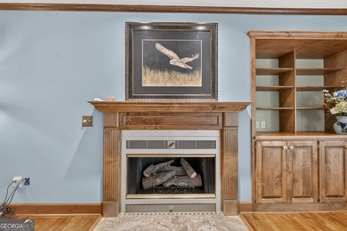 Experience the serenity of mountain living with stunning - photo 9