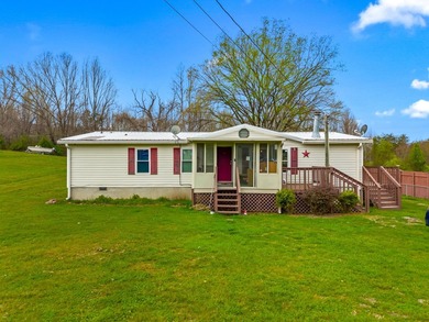 Spacious mountain-view home located just minutes from LaFollette - photo 1