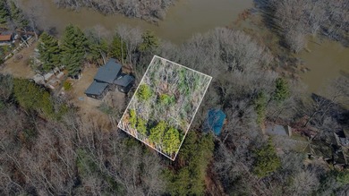 Kalamazoo River Lot For Sale in Fennville Michigan