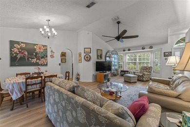Beautifully Remodeled 2BR/2BA Corner-Lot Home in Haines Creek - photo 9