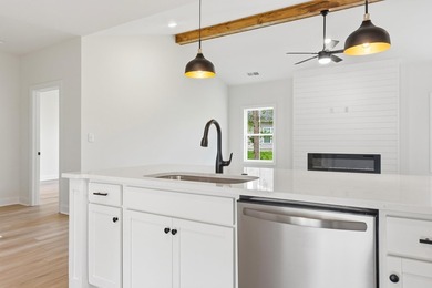 Located in the Shaftesbury Glen community with golf course views - photo 9