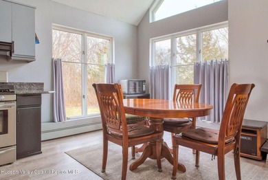 Welcome to easy living in the desirable Sleepy Hollow Lake - photo 14
