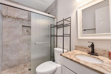 Live in the heart of Destin, less than a mile to the Destin - photo 18