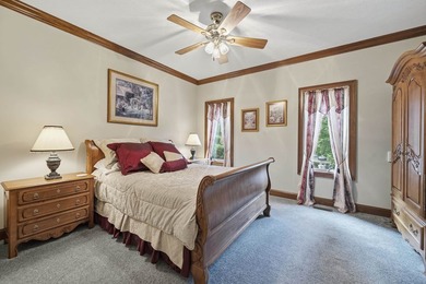 Nestled behind a private gated entrance on 2.65 fee simple acres - photo 35