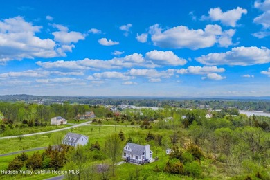 Welcome to easy living in the desirable Sleepy Hollow Lake - photo 36