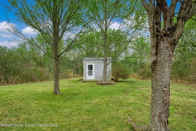 Welcome to easy living in the desirable Sleepy Hollow Lake - photo 40