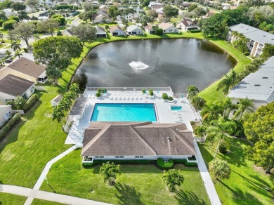 Lake Condo For Sale in Delray Beach, Florida