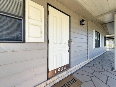 Fully Remodeled Corner-Lot Beauty in Lake Frances.  Turnkey - photo 7