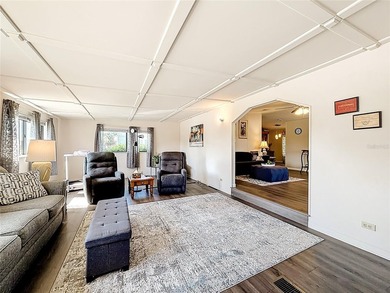 Fully Remodeled Corner-Lot Beauty in Lake Frances.  Turnkey - photo 9