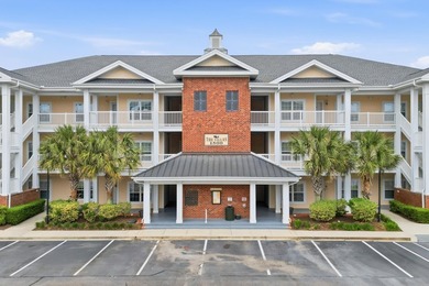 Beautiful three bedroom, two bath unit in the amenity rich - photo 1