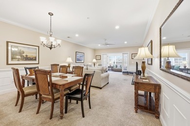 Beautiful three bedroom, two bath unit in the amenity rich - photo 3