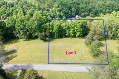 (private lake, pond, creek) Lot For Sale in Somerset Kentucky