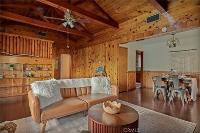 Tucked just two blocks from the heart of Crestline Village and - photo 16