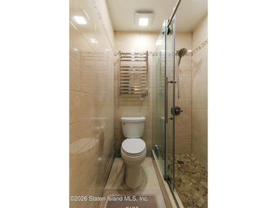 House is 1484 Sq feet features 3 bedrooms and loft in the primer - photo 22