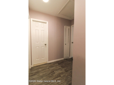 House is 1484 Sq feet features 3 bedrooms and loft in the primer - photo 23