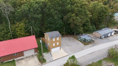 2 STORY RUSTIC HOME WITH SEASONAL VIEW OF DALE HOLOW LAKE, TN - photo 10