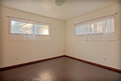 Tucked just two blocks from the heart of Crestline Village and - photo 30