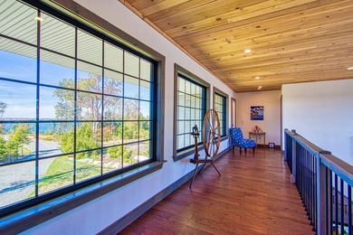 NEW 4,400+/- square foot home in brand-new premier Peninsula - photo 32