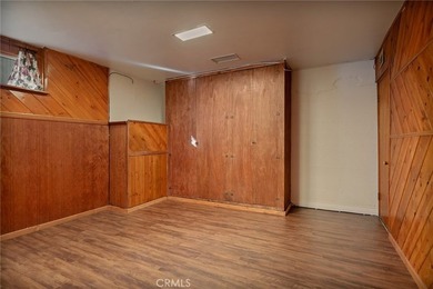 Tucked just two blocks from the heart of Crestline Village and - photo 32