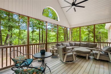 Welcome to 621 Chickasaw Drive, nestled in the highly desirable - photo 32