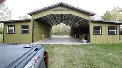Welcome to your private waterfront retreat on beautiful Lake - photo 38