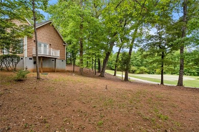 Welcome to 621 Chickasaw Drive, nestled in the highly desirable - photo 39