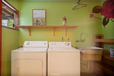 Tucked just two blocks from the heart of Crestline Village and - photo 40