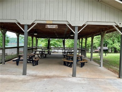 Welcome to 621 Chickasaw Drive, nestled in the highly desirable - photo 48