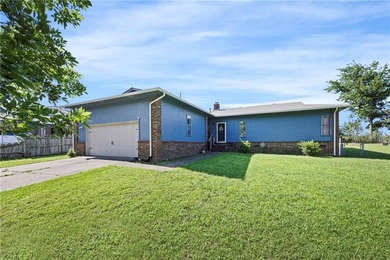 Lake Dardanelle Home For Sale in Russellville Arkansas