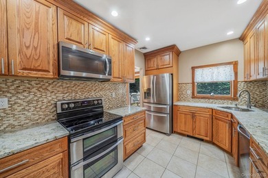 Welcome to this beautifully maintained 2,134-square-foot - photo 11