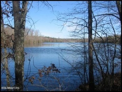 Cumberland Lakes is a private community and only owners have - photo 14