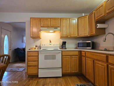 This very lovely home is in an exceptionally desirable setting - photo 15