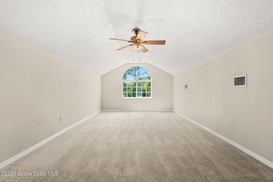 How does a 3bed, 2bath, 3 car garage with a bonus room and 21K - photo 24