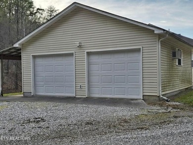 This very lovely home is in an exceptionally desirable setting - photo 33