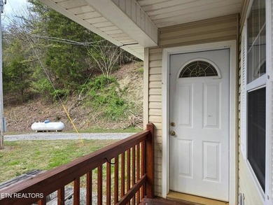 This very lovely home is in an exceptionally desirable setting - photo 38