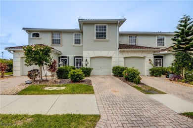 (private lake, pond, creek) Townhome/Townhouse For Sale in Lehigh Acres Florida