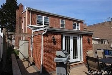 Great opportunity to own a beautiful renovated home on a 50 x - photo 5