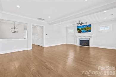 Looking for spectacular views, low-maintenance living, and close - photo 12