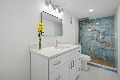 COME SEE THIS STUNNING, PROFESSIONALLY UPDATED 1 BEDROOM/1.5 - photo 3