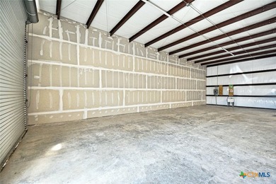 Monumental investment portfolio comes with extensive income - photo 17