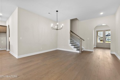 MOVE IN READY! Located in Farmstead -just minutes from the lake - photo 21