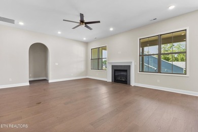 MOVE IN READY! Located in Farmstead -just minutes from the lake - photo 25