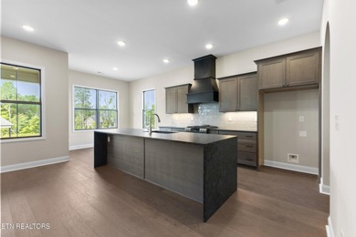 MOVE IN READY! Located in Farmstead -just minutes from the lake - photo 28