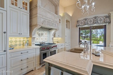 Nestled in the coveted heart of Paradise Valley, this - photo 36